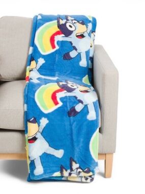 Bluey and Rainbows Plush Faux Fur Blanket NEW